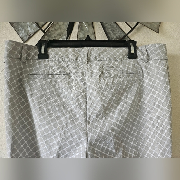 NWT Willi Smith Women's Gray White Straight Legs Workpants size 14. - Picture 7 of 10